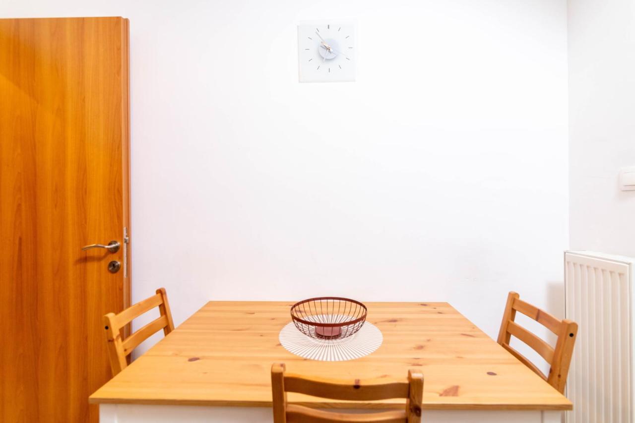 F & B Collection - 2 Bedroom Flat Солун Екстериор снимка